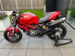 Ducati Monster 1100 2009, 2 cilinders, Sportuitlaat, Particulier, Meer dan 35 kW