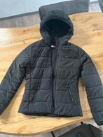 Tommy Jeans Pufferjack/Jas Zwart S – ZGAN (nieuwstaat!), Kleding | Dames, Jassen | Winter, Ophalen of Verzenden, Zo goed als nieuw