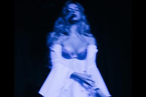 Addison Rae Amsterdam, Tickets en Kaartjes, Concerten | Pop, Drie personen of meer