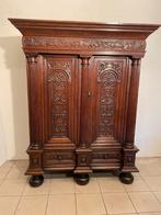 Friesche kast 18 eeuws met smeedijzeren slot, Ophalen