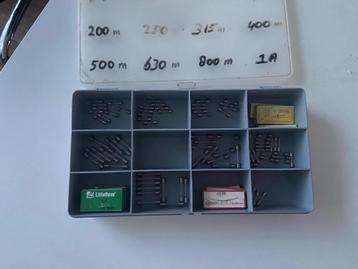 Doos met diverse glaszekeringen – Littelfuse, Weber & meer beschikbaar voor biedingen