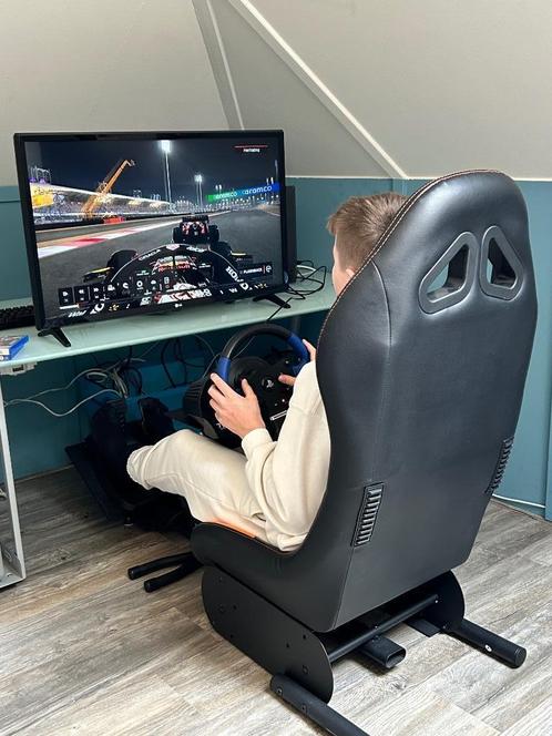 Qware Gaming Race Seat met Trustmaster Racing Wheel, Spelcomputers en Games, Spelcomputers | Sony PlayStation Consoles | Accessoires