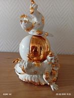 Capodiemonte clowns met een bal, Verzamelen, Swarovski, Ophalen of Verzenden, Zo goed als nieuw, Figuurtje