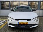 Kia EV6 Light Edition 63 kWh | Camera | Stoelverwarming | Na, 750 kg, 30 min, Origineel Nederlands, SUV of Terreinwagen