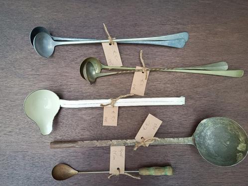 Oude lepels - tinnen lepels - juslepel - soeplepel - lepel, Antiek en Kunst, Curiosa en Brocante, Ophalen of Verzenden