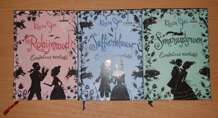 Kerstin Gier - Edelstenentrilogie (HC), Boeken, Fantasy, Gelezen, Ophalen of Verzenden