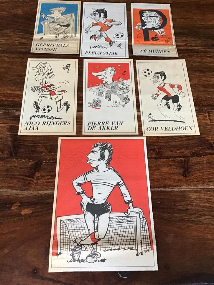 Voetbal karikatuur 7 stuks Dik Bruynesteyn 1970, Verzamelen, Sportartikelen en Voetbal, Poster, Plaatje of Sticker, Ajax, Ophalen of Verzenden