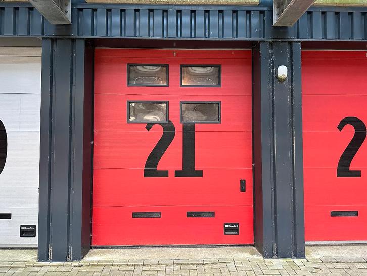 32m2 garagebox, opslagruimte, bedrijfsruimte Almere te huur, Zakelijke goederen, Bedrijfs Onroerend goed, Opslag of Loods, Huur
