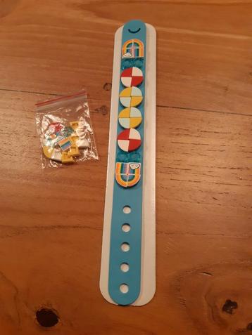 Lego dots armband nooit gedragen. 