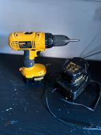 Dewalt accu schroefmachine DC 757, Doe-het-zelf en Verbouw, Gereedschap | Boormachines, Ophalen of Verzenden, Zo goed als nieuw