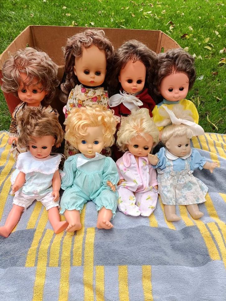 7 oude poppen, Kinderen en Baby's, Speelgoed | Poppen, Gebruikt, Ophalen of Verzenden