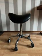 Kapper stoel, Huis en Inrichting, Krukjes, Ophalen, Zo goed als nieuw, Overige materialen