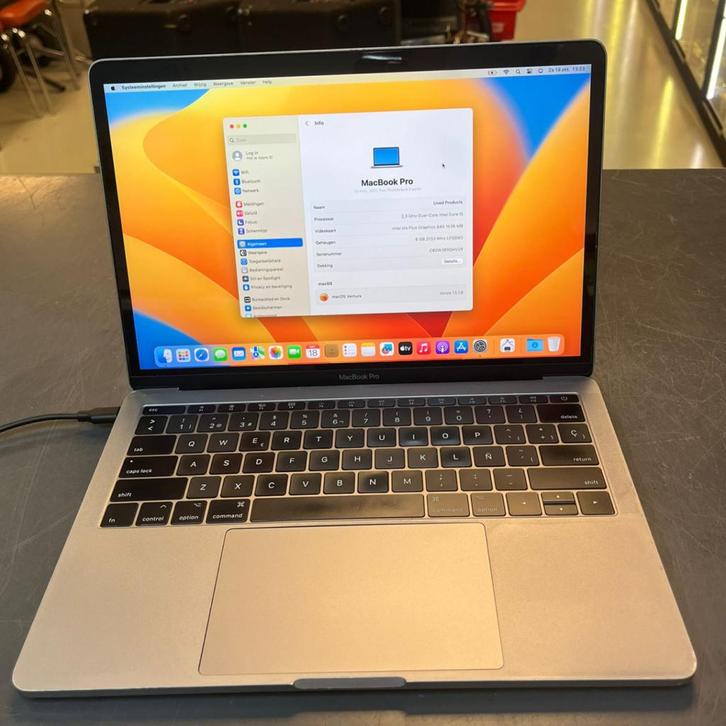 Apple Macbook Pro 2017 256GB SSD | i5 | 8GB Cycli 270, Computers en Software, Apple Desktops, Zo goed als nieuw