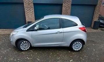 Ford Ka 1.2 69pk 2011 Grijs incl extra set winterbanden beschikbaar voor biedingen