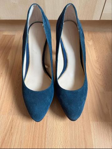 Donkerblauwe pumps van Zara NIEUW beschikbaar voor biedingen