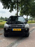 Hyundai Tucson 2.0 I 2WD 2006 Zwart, Auto's, Stof, 74 €/maand, 4 cilinders, Zwart