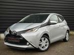 Toyota Aygo 1.0 VVT-i CAMERA|AIRCO|1E EIGENAAR (bj 2018), Auto's, Stof, Euro 6, 4 stoelen, Handgeschakeld