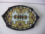 Arnhem plateel keramiek schaal / dienblad jr.ca.1915. Medal., Antiek en Kunst, Ophalen of Verzenden