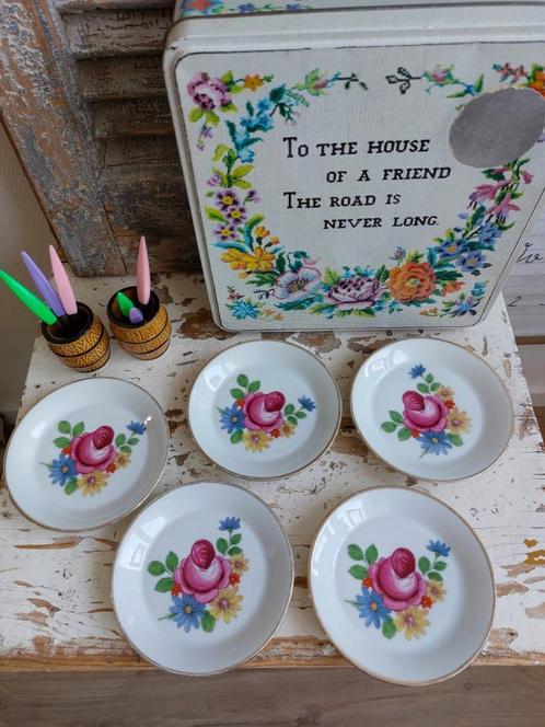 Toffe vintage petit-fours schoteltjes Bavaria Rösiom, Antiek en Kunst, Antiek | Keukenbenodigdheden, Ophalen of Verzenden