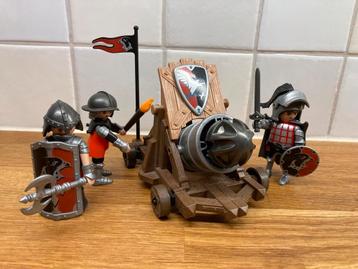 Playmobil - Valkridders met mortier beschikbaar voor biedingen