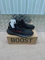Yeezy | Red Black | 44 | Nieuwstaat, Kleding | Heren, Schoenen, Ophalen of Verzenden, Zo goed als nieuw, Zwart