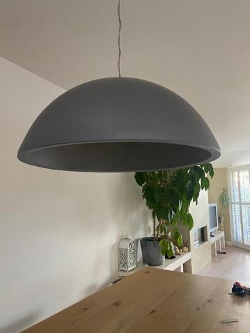 Industriele design  lamp beschikbaar voor biedingen