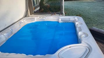  Spa,Jacuzzi monteur en Zwembad onderhoud. Hotspring  beschikbaar voor biedingen