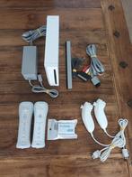 Nintendo Wii incl 20 spellen 2 controllers nunchuck HDMI, Spelcomputers en Games, Games | Nintendo Wii, 3 spelers of meer, Ophalen of Verzenden