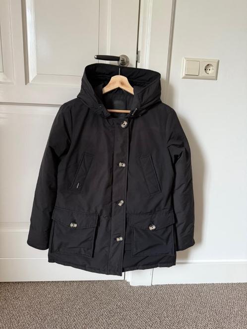 Airforce zwarte winterparka 4 pocket maat M (als nieuw), Kleding | Dames, Jassen | Winter, Zo goed als nieuw, Maat 38/40 (M), Zwart