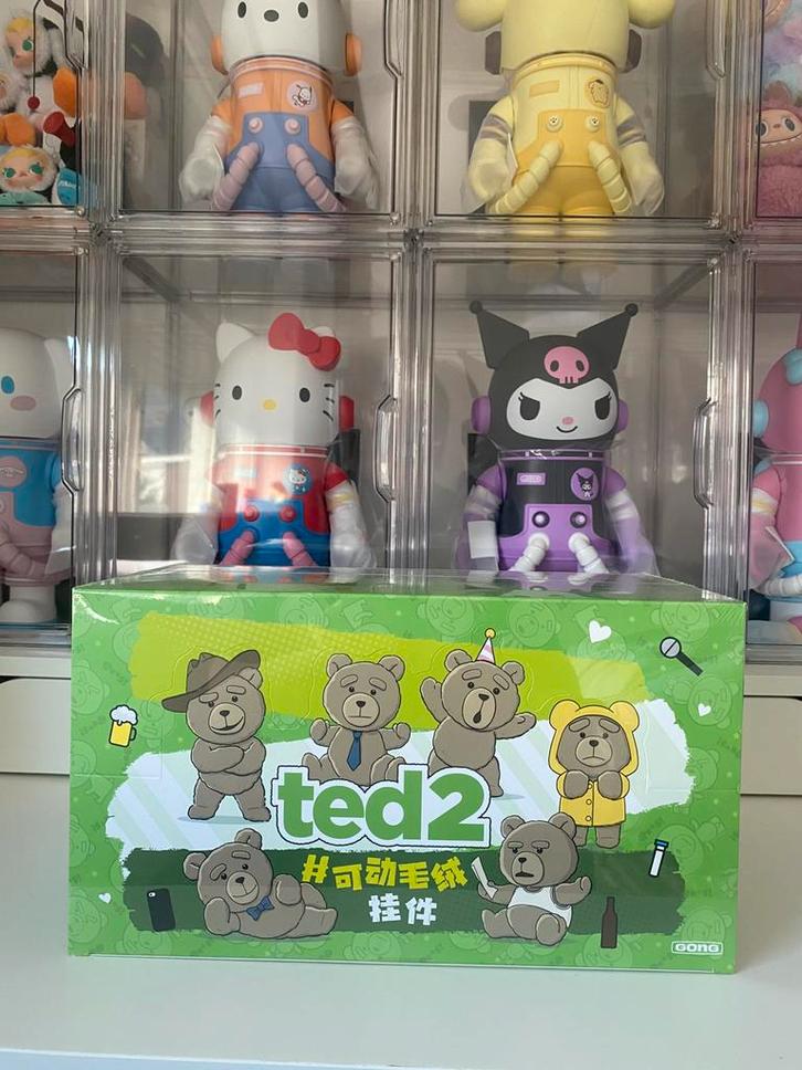 Popmart Ted 2 Sealed Box (Labubu), Verzamelen, Poppetjes en Figuurtjes, Zo goed als nieuw, Ophalen of Verzenden