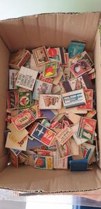 0599 diverse vintage luciferdoosjes en plaatjes, Verzamelen, Ophalen of Verzenden, Gebruikt, Sigarenbandjes