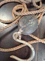 Oude Houten Katrol met Touw, Ophalen of Verzenden