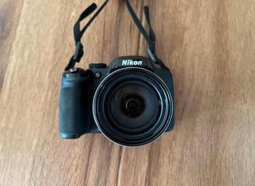 Nikon compactcamera beschikbaar voor biedingen