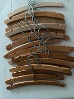 Houten kledinghangers, Ophalen, Gebruikt, Jongen of Meisje