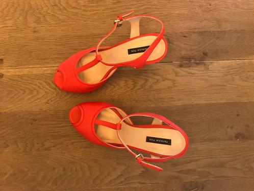 TOPVINTAGE PATRIZIA PEPE SCHOENEN PUMPS SANDALETTES 40, Kleding | Dames, Schoenen, Zo goed als nieuw, Sandalen of Muiltjes, Rood