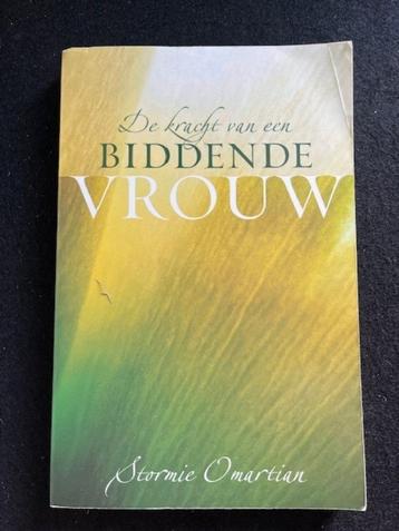De kracht van een biddende vrouw; Stormie Omartian beschikbaar voor biedingen