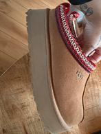 Ugg Tasman, Ophalen of Verzenden, Zo goed als nieuw, Zwart