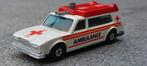 Matchbox Ambulance met poppetjes  BIEDEN, Ophalen of Verzenden, Zo goed als nieuw, Auto, Matchbox