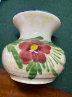 Vaasje van Pottery Huizen, Ophalen of Verzenden