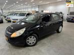 Opel Corsa 1.2-16V Enjoy / AUTOMAAT / AIRCO / NIEUWE APK, Auto's, Opel, Gebruikt, 4 cilinders, 1229 cc, Zwart