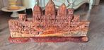 Prachtige houten decoratie, een voorstelling van Angkor Wat., Ophalen