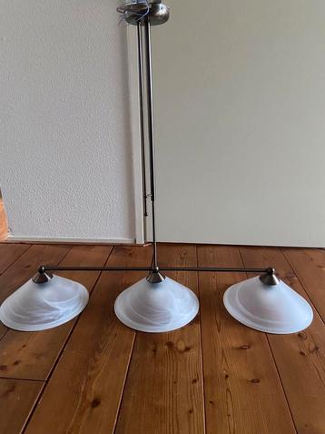 Hanglamp (dimbaar) voor boven de eettafel