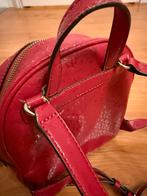 Rugzak GUESS rode, Overige merken, Gebruikt, Minder dan 30 cm, Ophalen of Verzenden