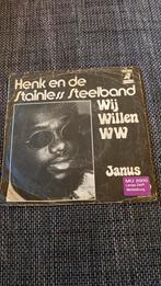 Vinyl single Henk en de Stainless Steelband - Wij willen WW, Ophalen of Verzenden, Gebruikt, Nederlandstalig