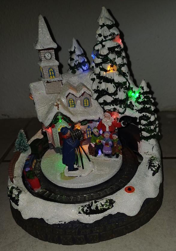 Kersthuisje met kerstman, trein, verlichting, muziek, Diversen, Kerst, Gebruikt, Ophalen