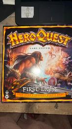 Hero Quest the first light, Hobby en Vrije tijd, Gezelschapsspellen | Bordspellen, Ophalen of Verzenden, Zo goed als nieuw