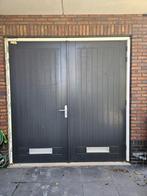 Openslaande garagedeuren, Doe-het-zelf en Verbouw, Ophalen, Gebruikt, Deurkozijn, 225 cm of meer