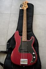 Fender P-Bass Nate Mendel – Punchy sound & Drop D tuner, Muziek en Instrumenten, Ophalen, Gebruikt, Elektrisch