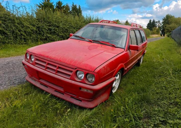 🔥Volkswagen passat 32b🔥 oldtimer ZENDER UITVOERING, Auto's, Volkswagen, Bedrijf, Passat, Sportpakket, Benzine, Stationwagon