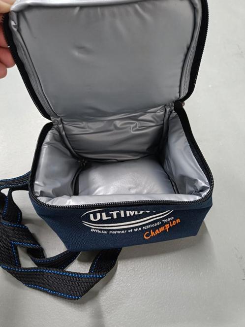 Ultimate Champion coolerbag  ±15x15x10cm als nieuw Zie tekst, Watersport en Boten, Hengelsport | Algemeen, Zo goed als nieuw, Koffer of Tas